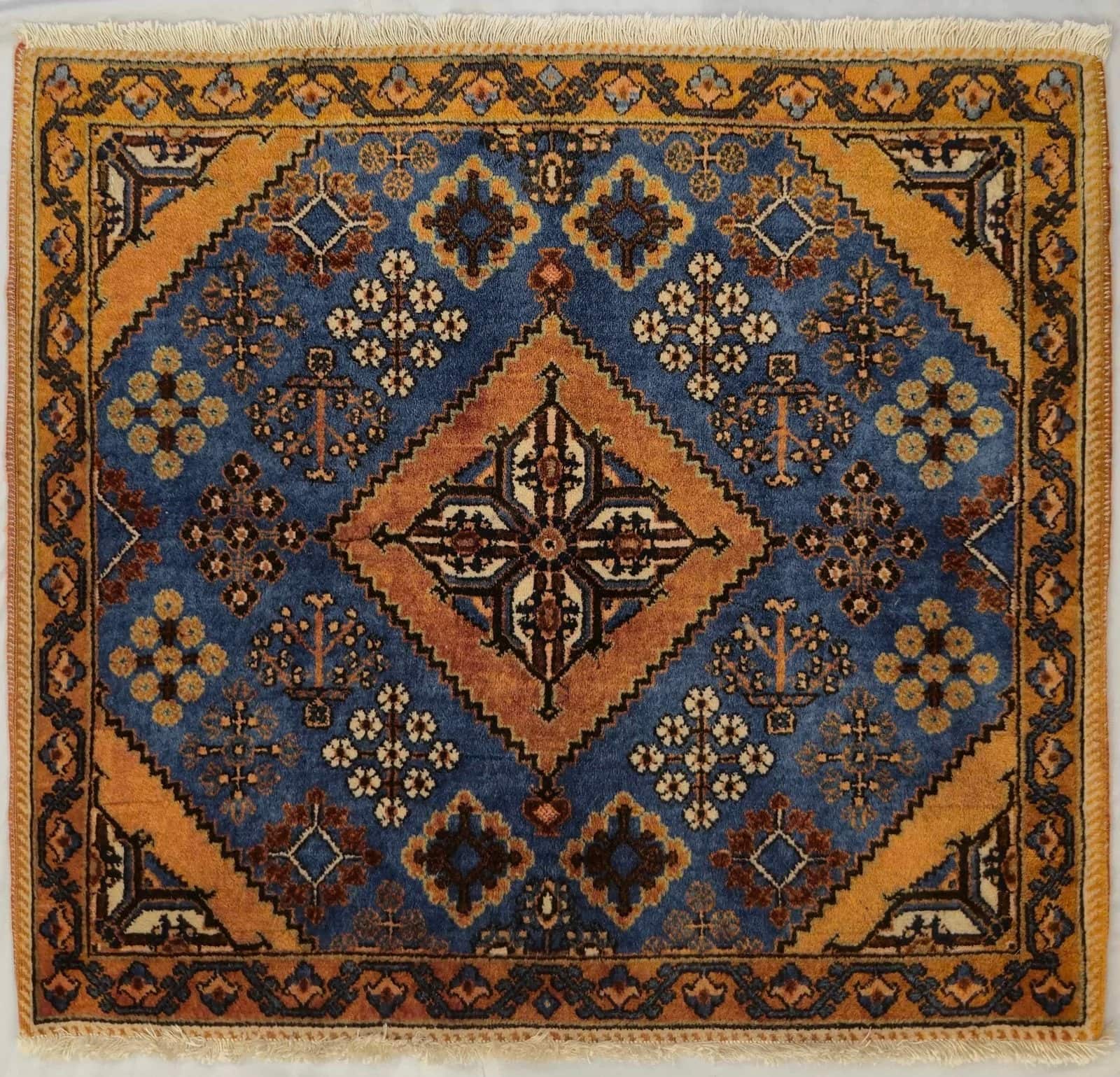 IRANIAN KASHKULI HANDMADE WOOL CARPET