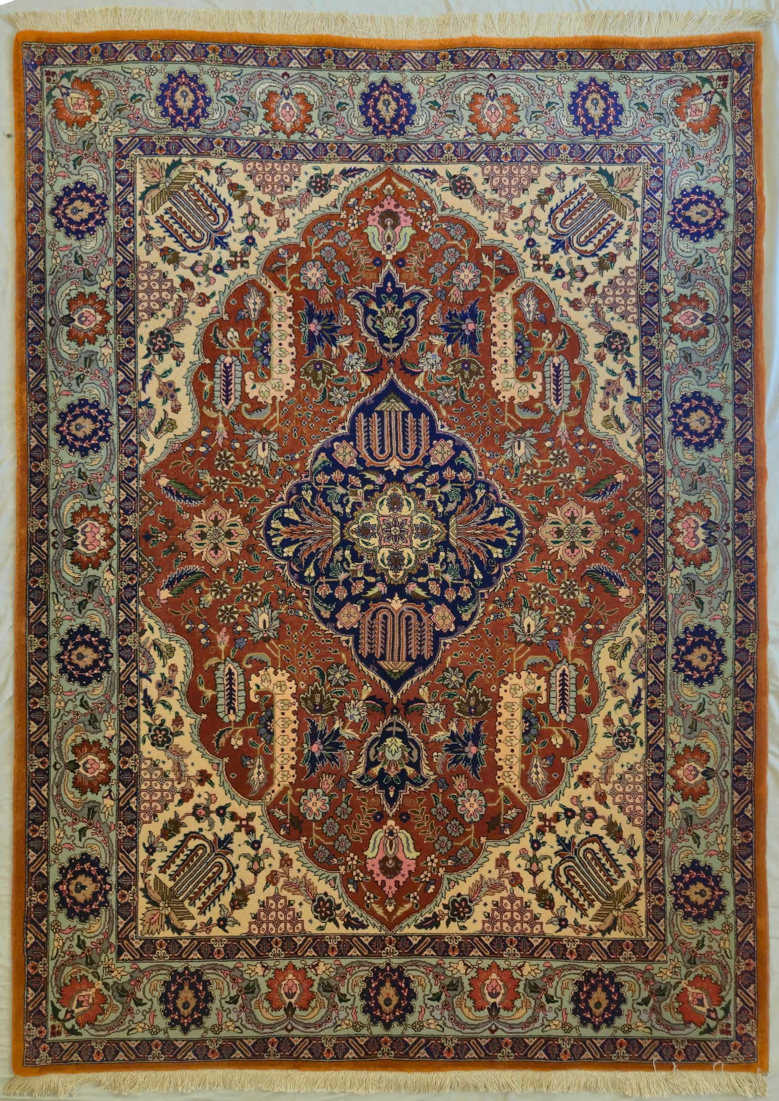 IRANIAN TABRIZ HANDMADE WOOL CARPET