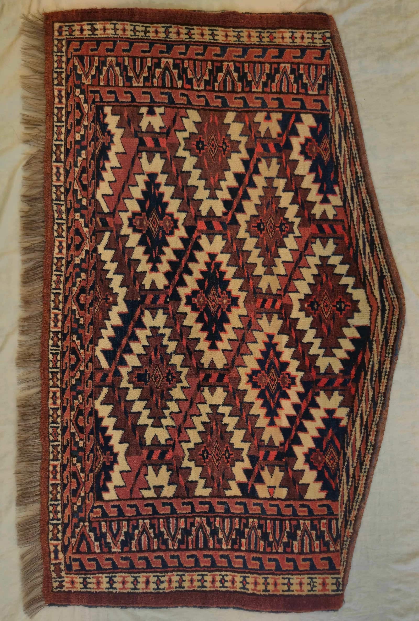 ANTIQUE TURKEMAN SARIK YOMUT