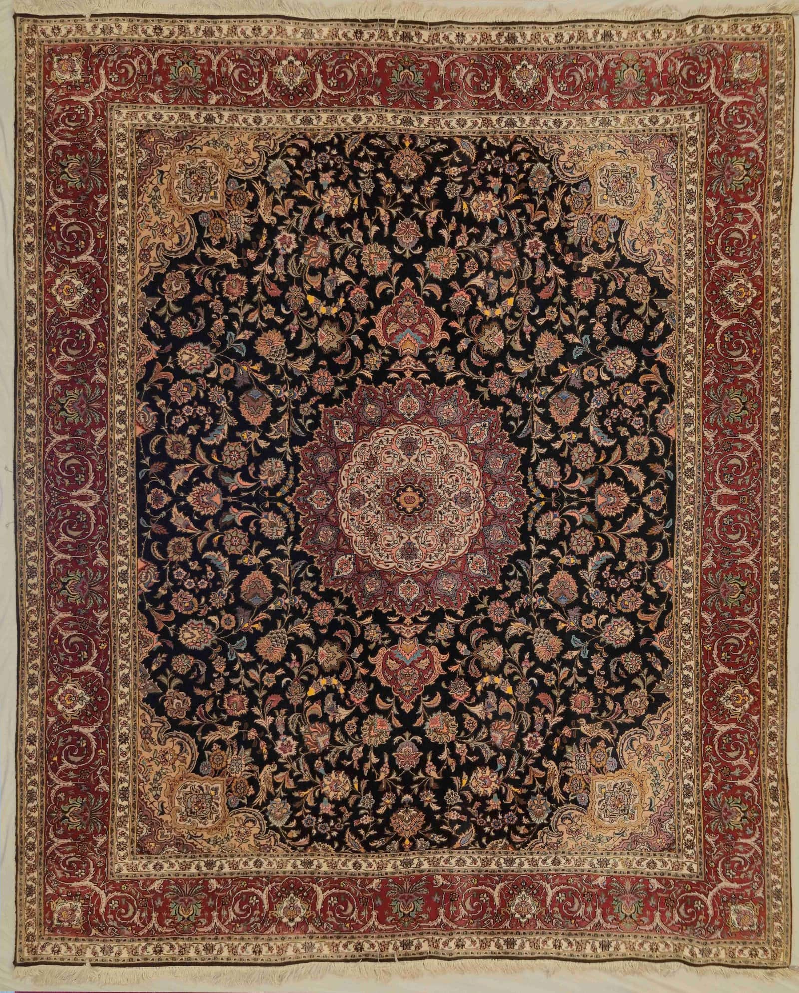 IRANIAN TABRIZ HANDMADE CARPET