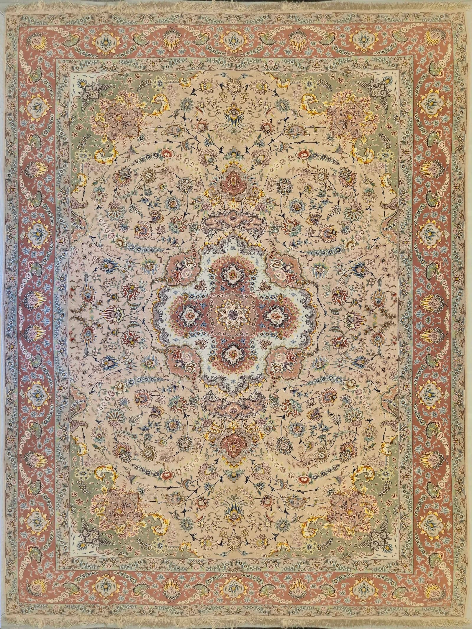 IRANIAN TABRIZ HANDMADE CARPET