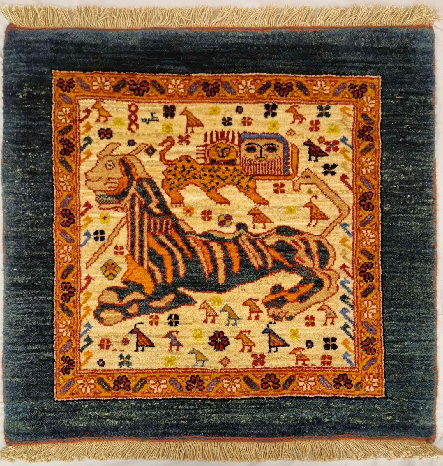 INDIAN LORIBAFT HANDMADE WOOL CARPET