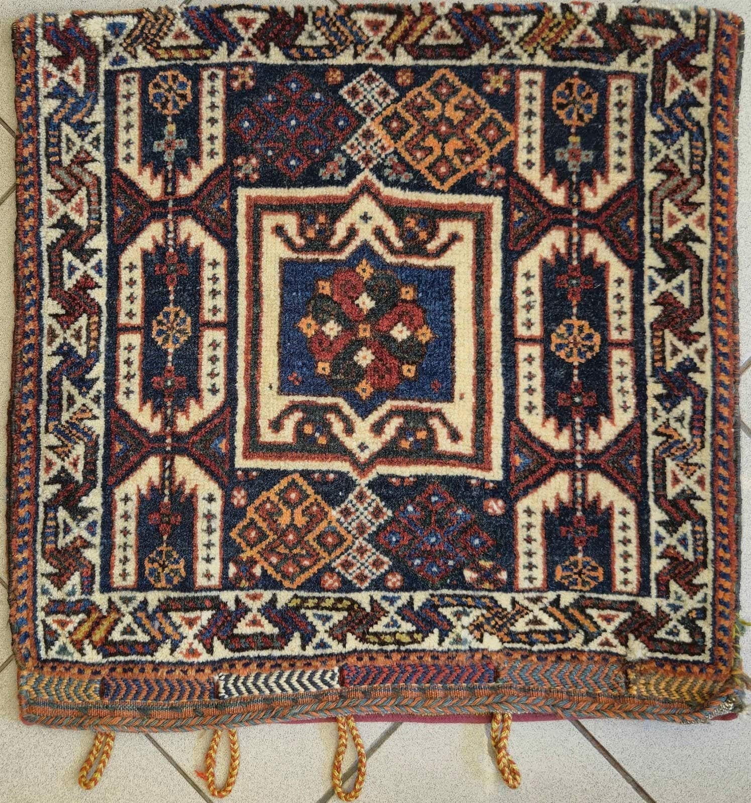IRANIAN QASHQAI HANDMADE WOOL SADDLE BAG