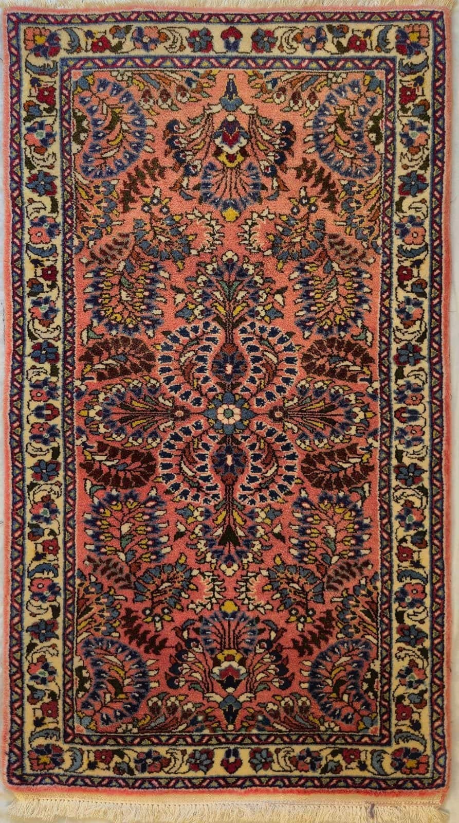 IRANIAN SAROUGH HANDMADE WOOL CARPET