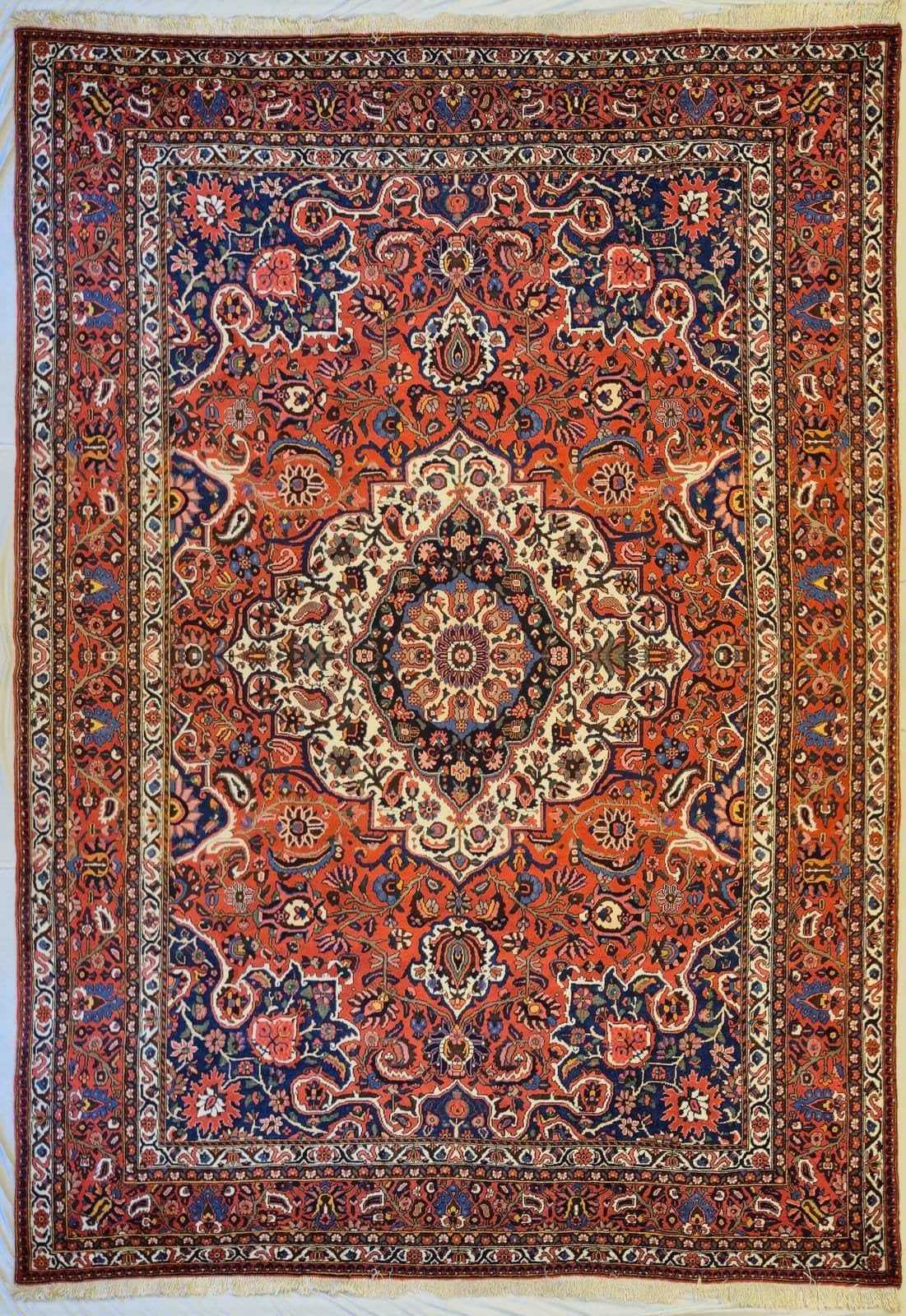 IRANIAN BAKHTIARI HANDMADE WOOL CARPET