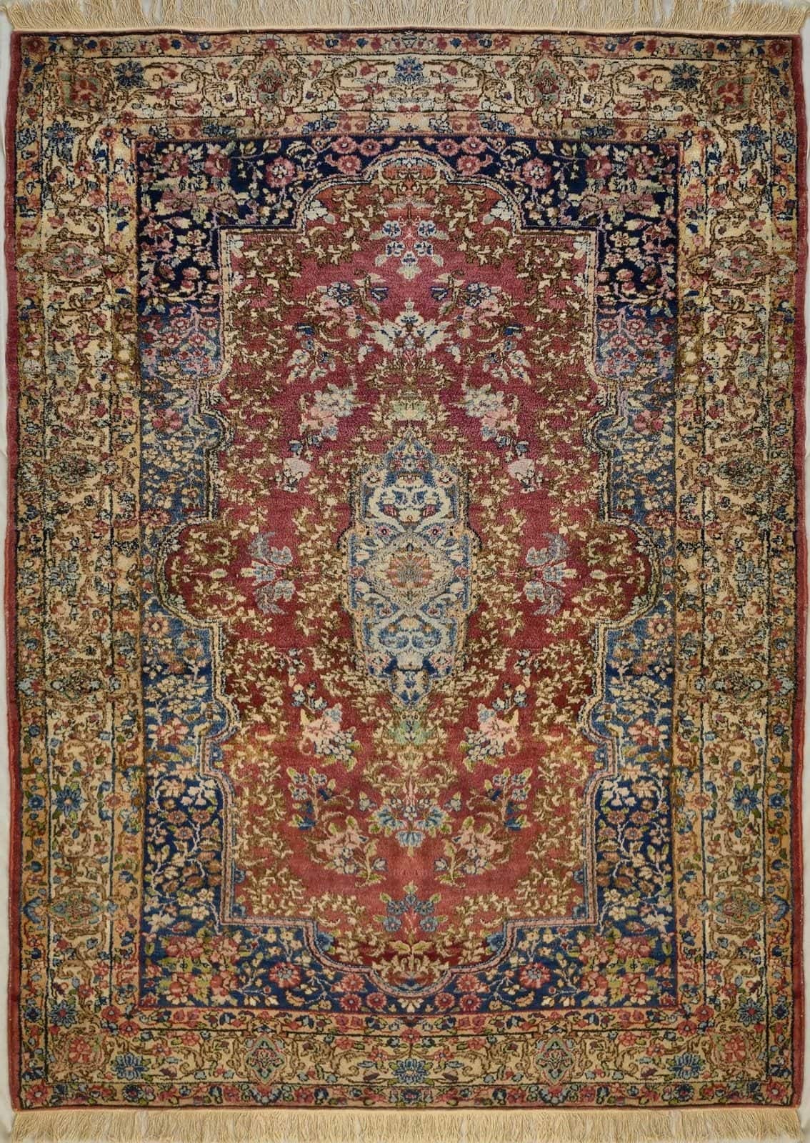 ANTIQUE IRANIAN KERMAN HANDMADE WOOL CARPET