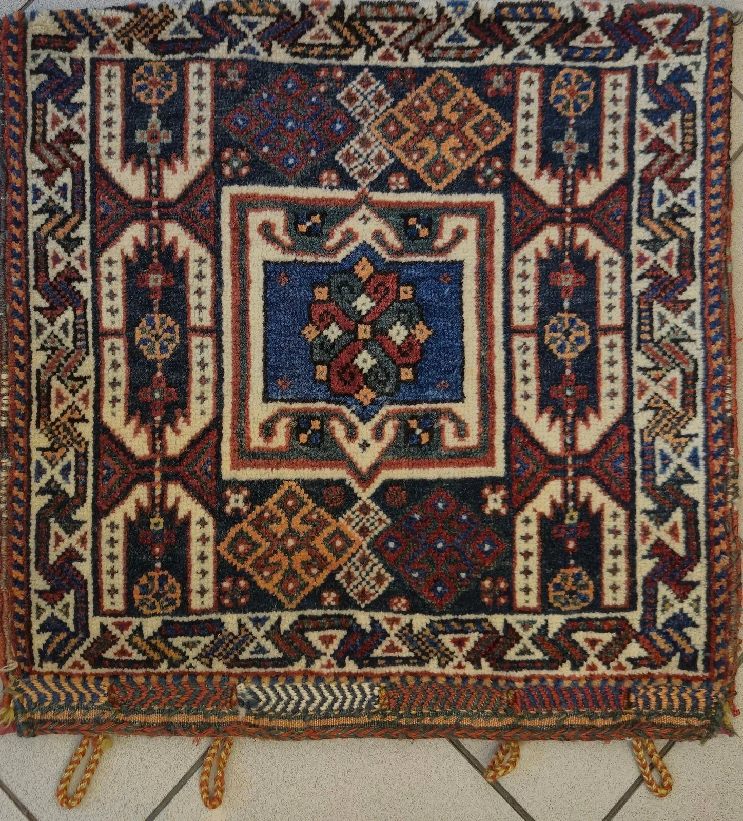 IRANIAN QASHQAI HANDMADE WOOL SADDLE BAG