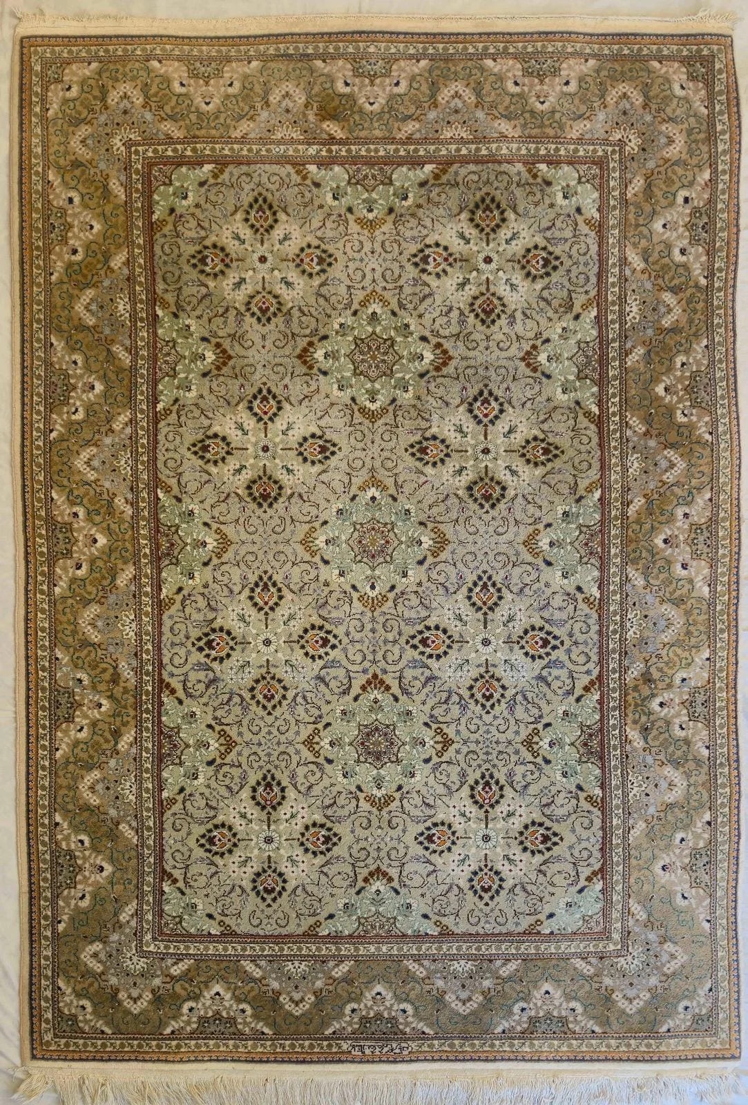 IRANIAN KASHAN HANDMADE WOOL CARPET
