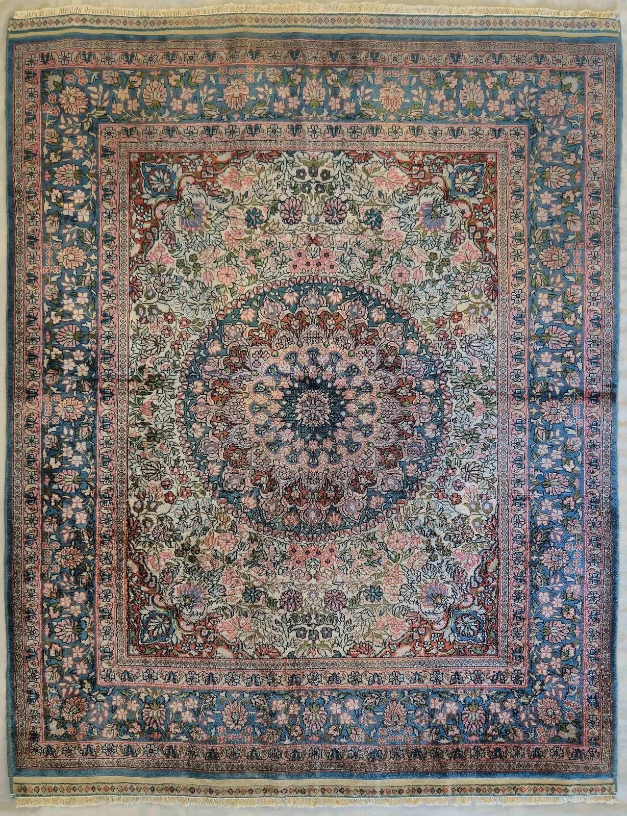 CHINESE SILK HANDMADE CARPET