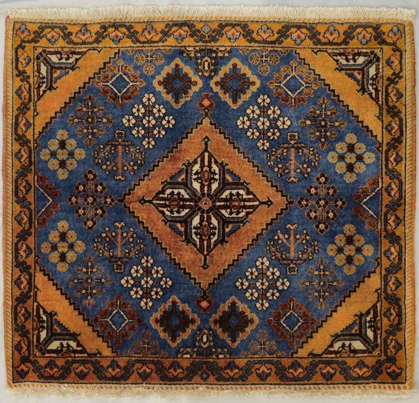 IRANIAN KASHKULI HANDMADE WOOL CARPET