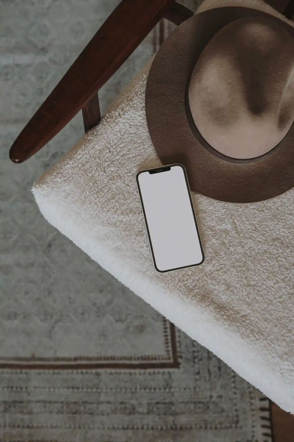 Contact Bizsan Gallery