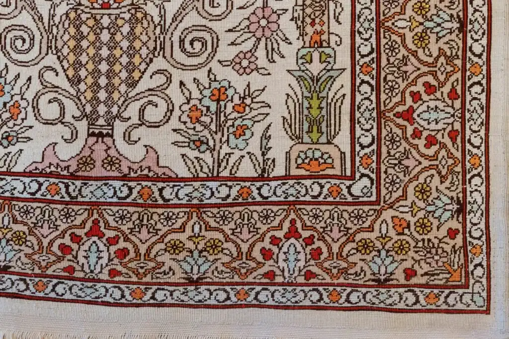 Hereke selyemszőnyeg hátoldala